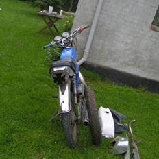 Yamaha 4 gear solgt