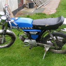 Yamaha 4 gear solgt