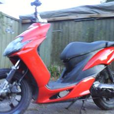 Yamaha jog r (byttet med  sf2 )