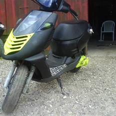 Aprilia sonic <M.N.A> SOLGT