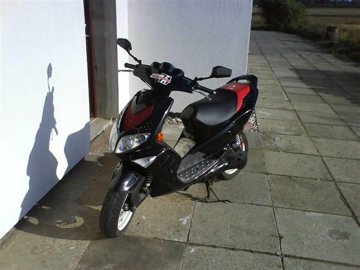 Peugeot Speedfight 2 solgt billede 17