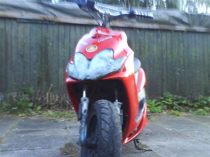 Yamaha jog r (byttet med  sf2 ) billede 2