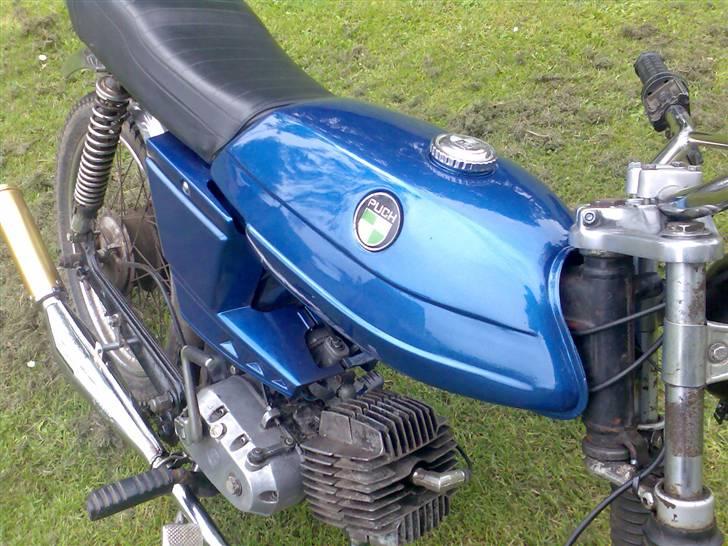 Puch Monza (solgt) - har selv malet tank og skjolde billede 1