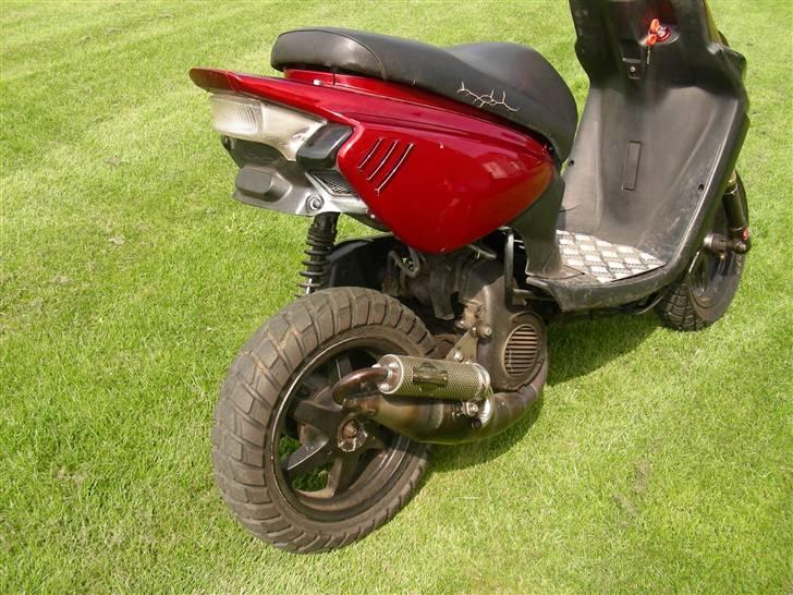 Yamaha Bws, byttet til lc sonic - ser pisse godt ud med den høje røv, efter min mening ihvertfald ;)  billede 9