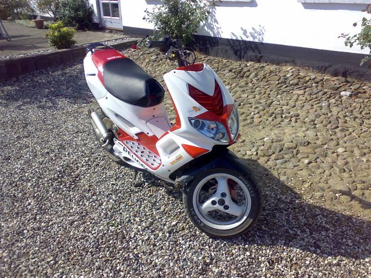 Peugeot Speedfight 2 (SOLGT) billede 3