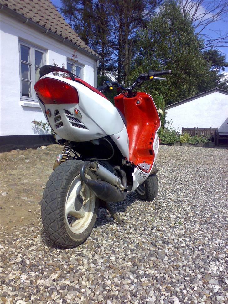 Peugeot Speedfight 2 (SOLGT) billede 5