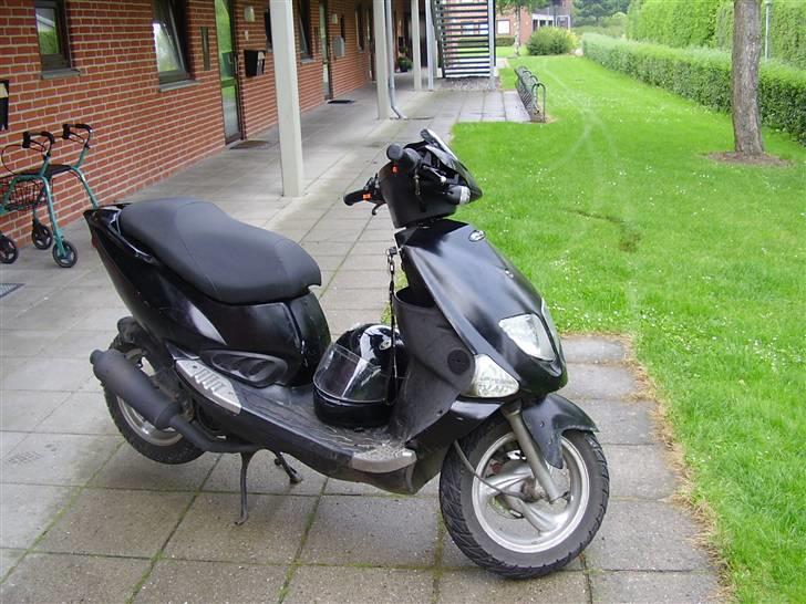 PGO Dr Big Byttet - Scooteren, Dagen efter den var blevet lavet (: billede 1