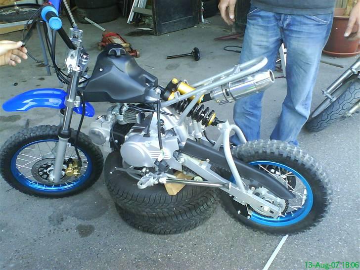 MiniBike 124ccm dirtbike ~solgt~ - .. Så blev den skiftet :D billede 12