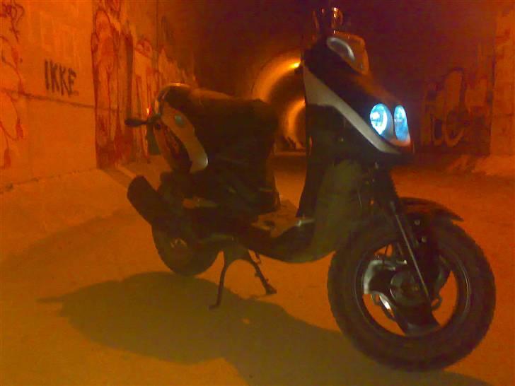 PGO PMX Naked billede 3