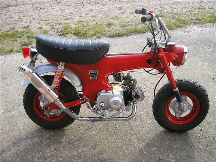 Honda Dax Solgt billede 3