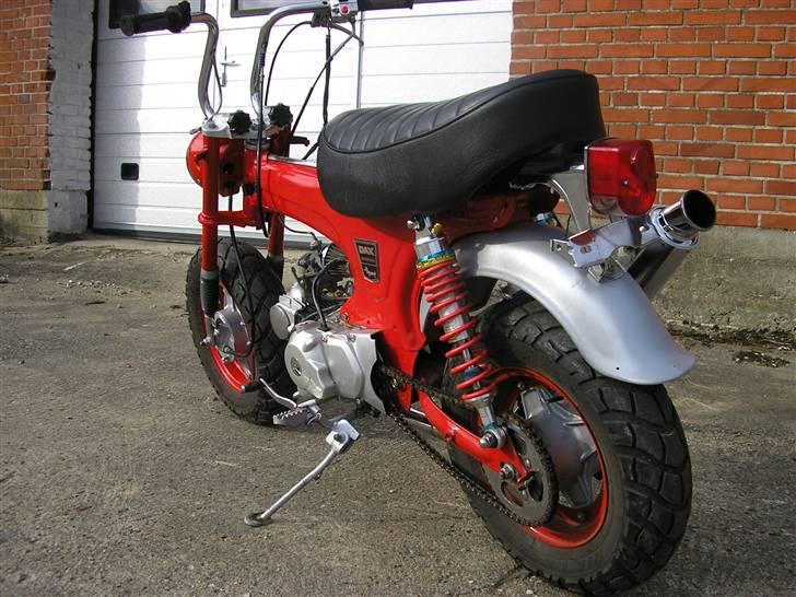 Honda Dax Solgt billede 9
