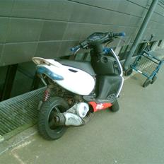 Aprilia Sonic $ SOLGT