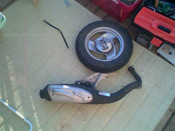 Yamaha Jog fs/space - Solgt billede 6