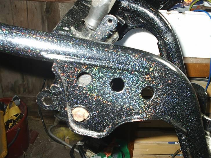 Yamaha jog fs lc     (solgt) - ja der kan man se det glimmer der er i stelet fedd  billede 2