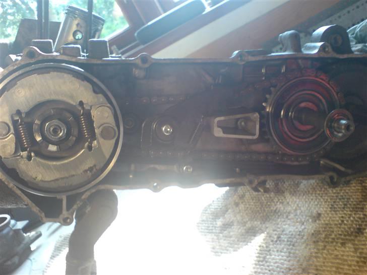 Yamaha Passola - Inde i bloggen er den virkeligt pæn.   15/08-07 billede 7