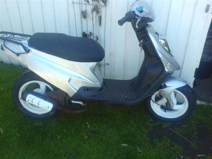 PGO Hot50 - SOLGT billede 11