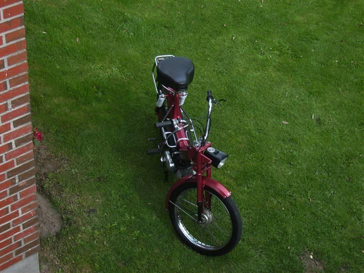 Puch Maxi kl solgt  - Efter jeg har renoveret den  billede 8