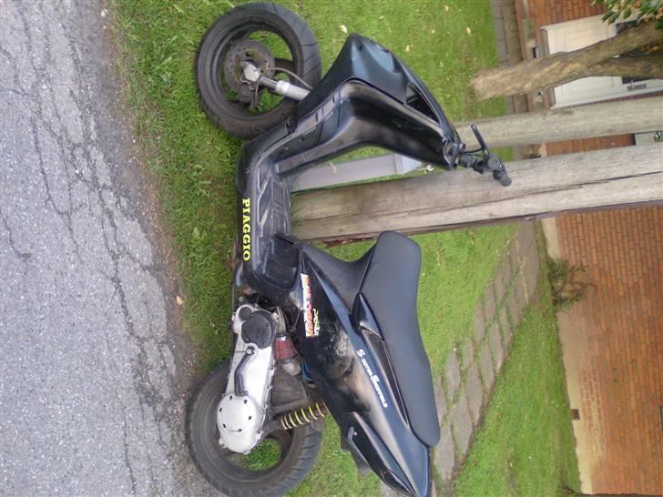 Piaggio nrg LC slogt  billede 1