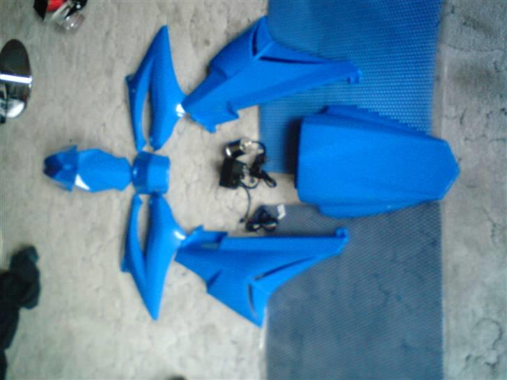 Derbi Senda SM Xtreme (Byttet) - De nye skjolde, gitter, speedometer og omdrejnings tæller :D billede 11