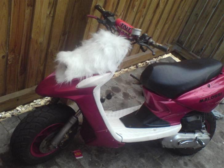 Yamaha bws ( SMADRET :D ) - som den står nu ;D billede 2