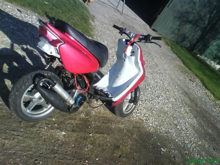 Yamaha Bws spy Marie SOLGT - røven billede 2