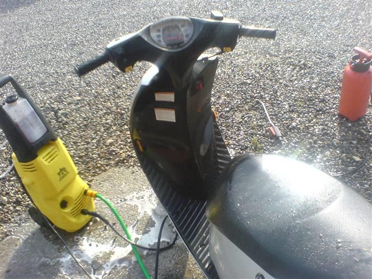 Suzuki estilete(solgt) billede 3