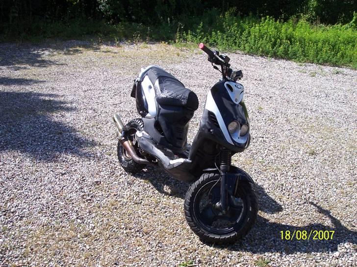 PGO PMX Naked (SOLGT) billede 2