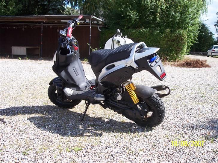 PGO PMX Naked (SOLGT) billede 4