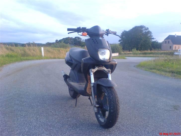 Yamaha slider <<solgt>> billede 2