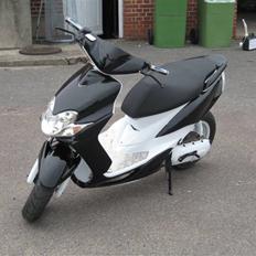 Yamaha Jog R (solgt)