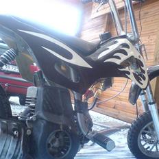 Yamaha pocket'solla(stel knækket