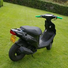 PGO hot Black Solgt
