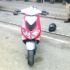 Peugeot speedfight 2