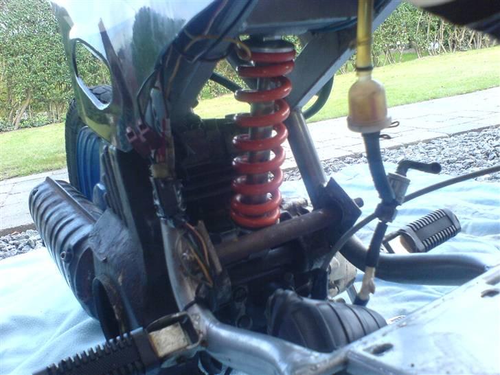 Yamaha pocket'solla(stel knækket - fjeder bliver nok rykket her ned billede 4