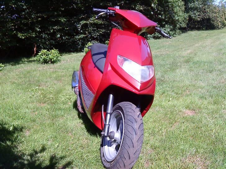 Suzuki Estilete  SOLGT - nyt billed taget den 23/7 08 billede 6