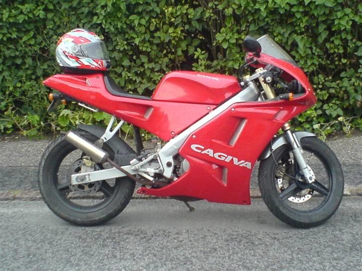 Cagiva mito 50 byttet væk - som den står lige pt billede 9