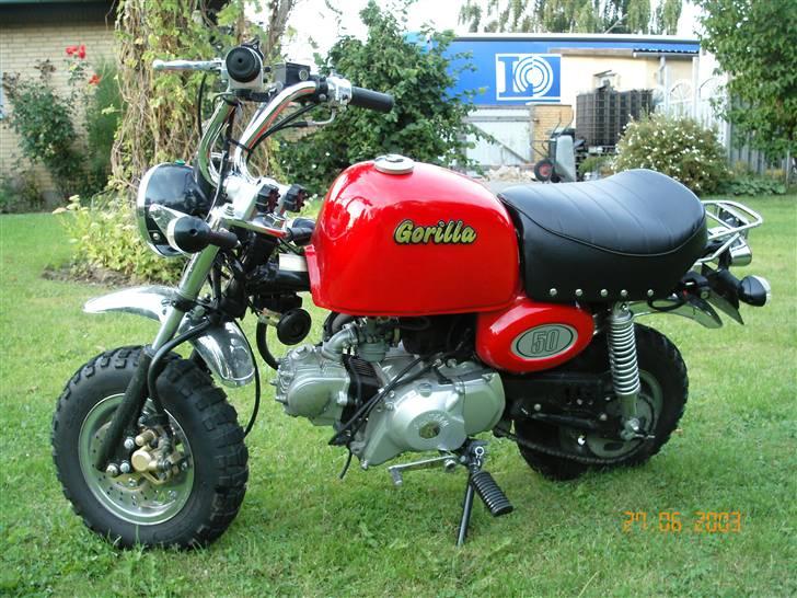 Skyteam Gorilla - lige den ene side med de "gamle" ting på billede 2