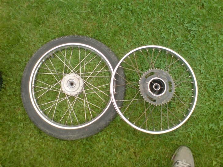 Puch Maxi P  - fælgene og dæk billede 8