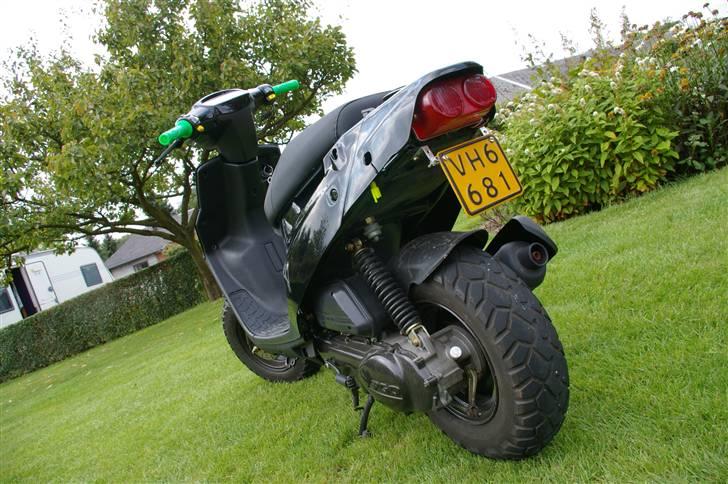 PGO hot Black Solgt billede 6