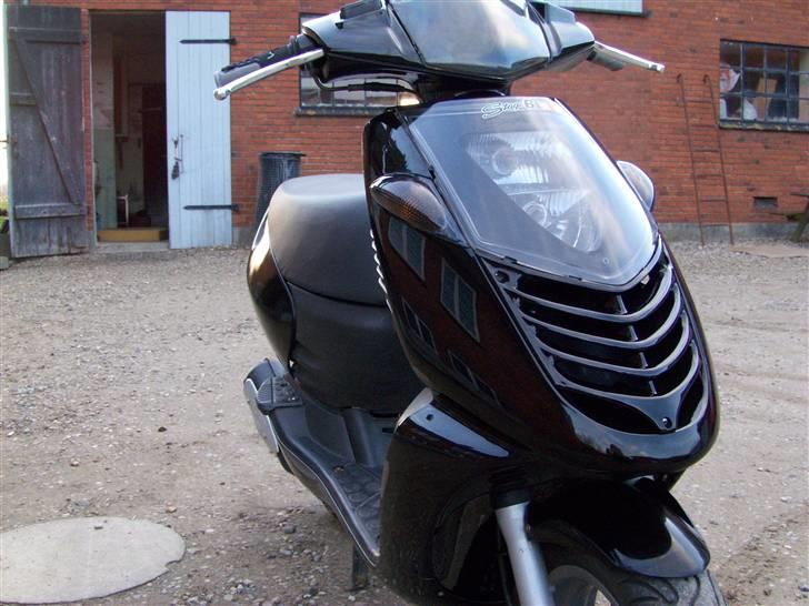 Aprilia Sonic billede 2