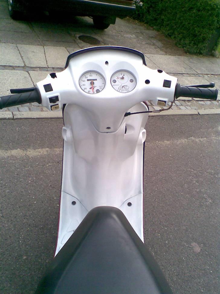 Peugeot buxy solgt billede 13