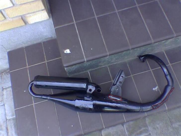 PGO comet solgt! - mit knæk efter det lige er blevet svejset huller i,. billede 11