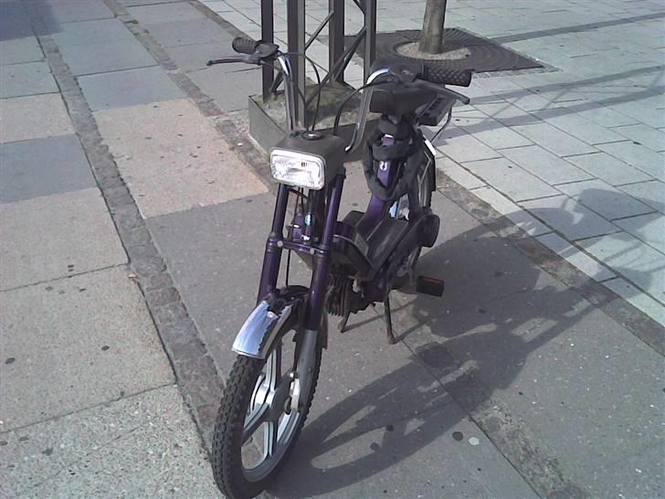 Vespa Bravo - SOLGT - billede 1