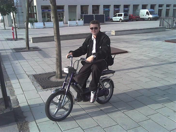 Vespa Bravo - SOLGT - billede 5