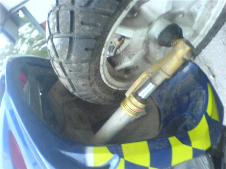 Suzuki KATANA LC BYTTET  billede 3