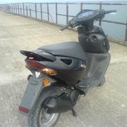 Aprilia Sonic 'SOLGT'