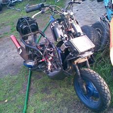 Yamaha jog projekt byttet