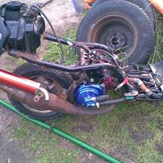 Yamaha jog projekt byttet