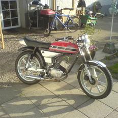 Yamaha 5 gear TIL SALG