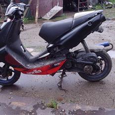Aprilia sr 50 ditec sælges i dele